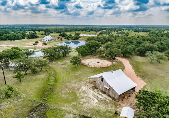 5th image of 5939 Round Top Rd, Carmine, TX 78932 | MLS# 93882522
