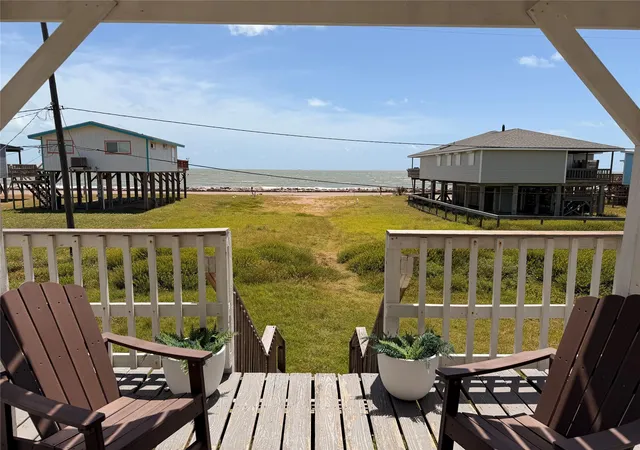 Photo 2 of Single family home for sale at 801 Seashell Dr, Surfside Beach, TX 77541 | MLS# 52718105 | Listing updated on 2026-08-27