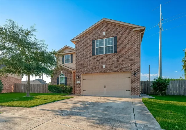 1st image of 346 Apache Field Ln, La Marque, TX 77568 | MLS# 5832285