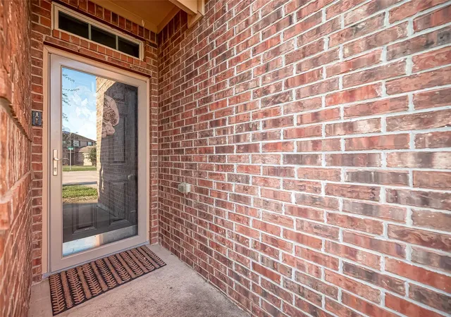 Photo 4 of Single family home for sale at 346 Apache Fld Ln, La Marque, TX 77568 | MLS# 5832285 | Listing updated on 2026-08-24