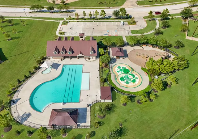 Photo 3 of Single family home for sale at 4519 Breezewood Dr, Rosenberg, TX 77471 | MLS# 46947691 | Listing updated on 2026-09-14