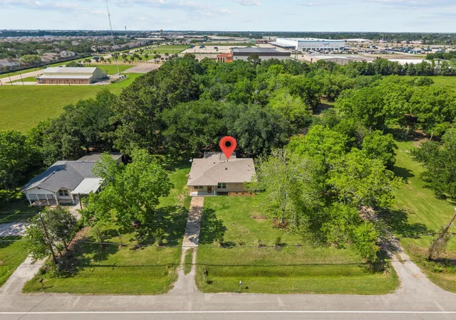 Photo 3 of Sale Pending at 5108 Fm 1765, La Marque, TX 77568 | MLS# 73916211 | Listing updated on 2026-10-04