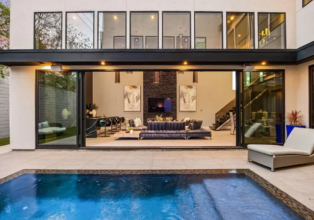 2nd image of 2302 Suffolk Dr, Houston, TX 77027 | MLS# 44025600