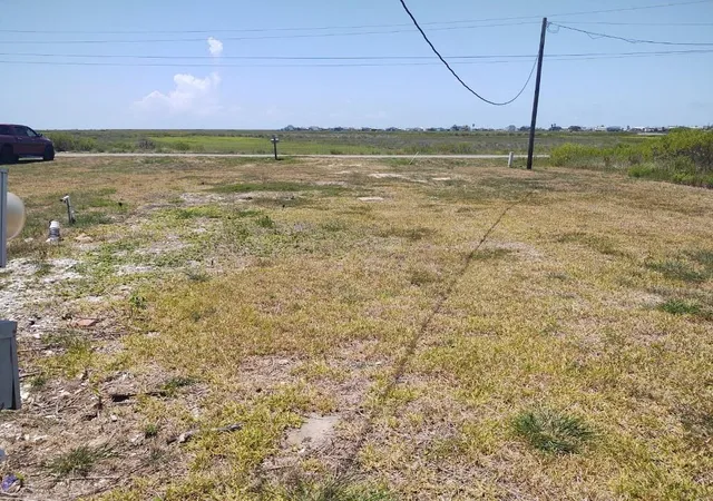 7th image of 94 Neptune, Bay City, TX 77414 | MLS# 86746507