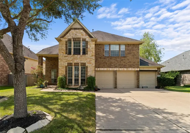 1st image of 1740 N Meridian Greens Dr, Dickinson, TX 77539 | MLS# 37119302