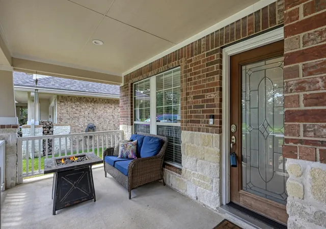 Photo 3 of Sale Pending at 14007 Albany Springs Ln, Houston, TX 77044 | MLS# 71407561 | Listing updated on 2026-08-19