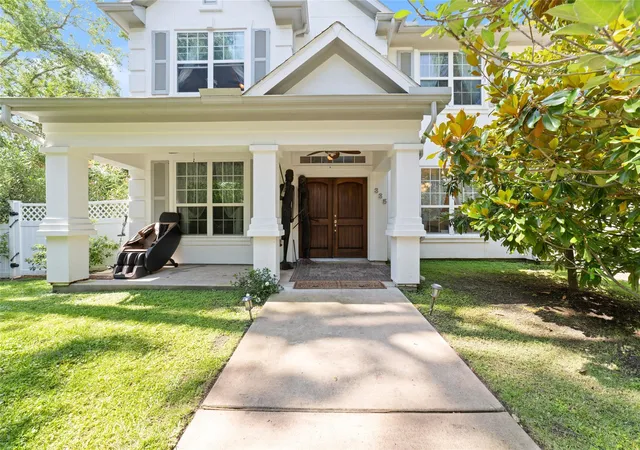 3rd image of 335 Voss Rd, Houston, TX 77024 | MLS# 4712358