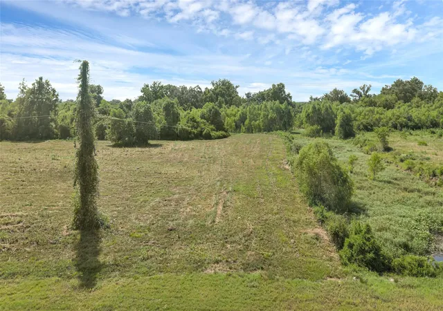Photo 3 of Land for sale at 22810 Pittman Dr, Angleton, TX 77515 | MLS# 39172943 | Listing updated on 2026-08-29