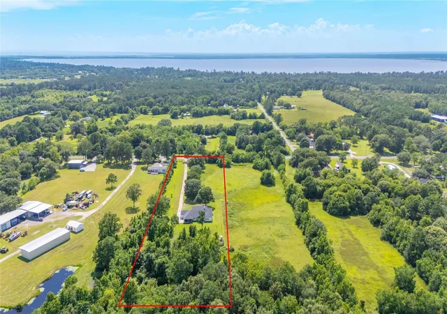 Homes for sale in Anahuac, TX | 4410 State Hwy 61, Anahuac, TX 77514 | MLS# 60590124