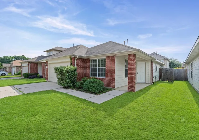 2nd image of 21218 Rezanof Rd, Humble, TX 77338 | MLS# 34994774