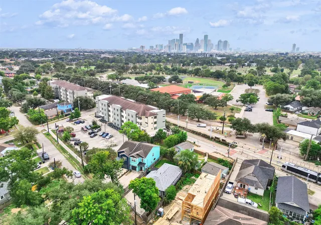 Homes for sale in Houston, TX | 3911 Kennon St #A, Houston, TX 77009 | MLS# 89256579
