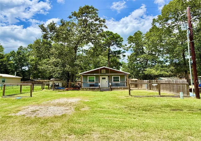 3rd image of 202 Nassau Ln, Pointblank, TX 77364 | MLS# 10577534