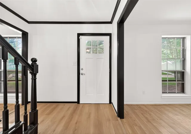 Photo 4 of Single family home for sale at 1331 Dominion Dr, Katy, TX 77450 | MLS# 2405798 | Listing updated on 2026-09-03
