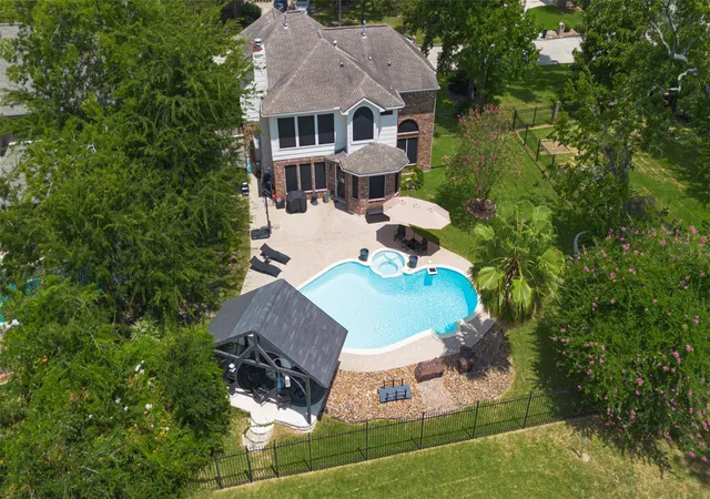 Photo 1 of Sale Pending at 8422 Atascocita Lake Way, Humble, TX 77346 | MLS# 47311228 | Listing updated on 2026-09-16