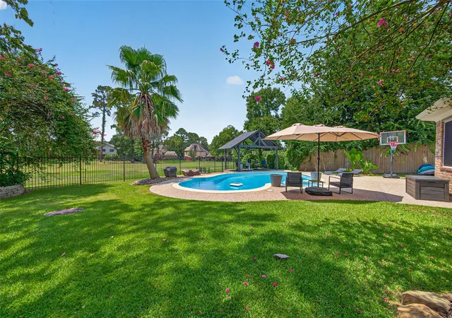 Photo 4 of Sale Pending at 8422 Atascocita Lake Way, Humble, TX 77346 | MLS# 47311228 | Listing updated on 2026-09-16