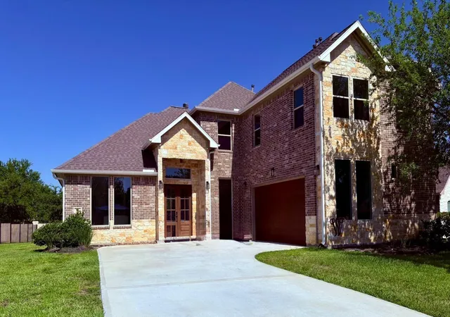 Photo 1 of Single family home for sale at 55 Ruskin Dr W, Montgomery, TX 77356 | MLS# 4270745 | Listing updated on 2026-09-20