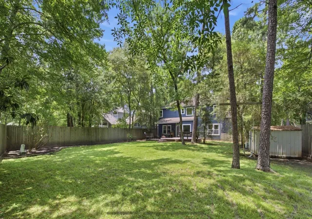 3rd image of 247 Sandpebble Dr, The Woodlands, TX 77381 | MLS# 44183231