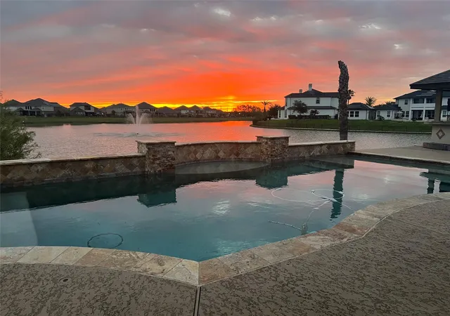 1st image of 8 Cypress Point Ct, Manvel, TX 77578 | MLS# 35129557