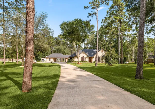 4th image of 7302 Pine Dr, Alvin, TX 77511 | MLS# 14019296