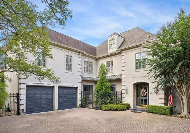4th image of 2906 Mid Ln, Houston, TX 77027 | MLS# 91609686