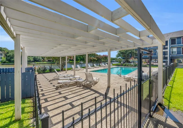 Homes for sale in Webster, TX | 18511 Egret Bay Blvd #502, Webster, TX 77058 | MLS# 22394948
