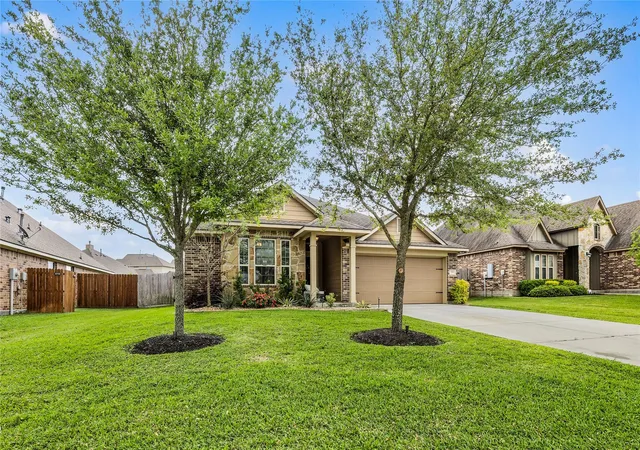 Photo 3 of Single family home for sale at 114 Dudley Rd, Montgomery, TX 77356 | MLS# 8440154 | Listing updated on 2026-07-29