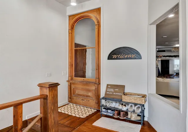 Photo 3 of Single family home for sale at 106 W Main St, Pilot Point, TX 76258 | MLS# 70627810 | Listing updated on 2026-05-25