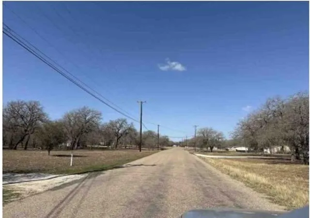6th image of 80 Savannah Rdg, Von Ormy, TX 78073 | MLS# 81525810
