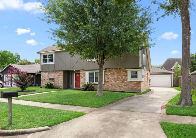3rd image of 13823 Ivymount Dr, Sugar Land, TX 77498 | MLS# 17186967