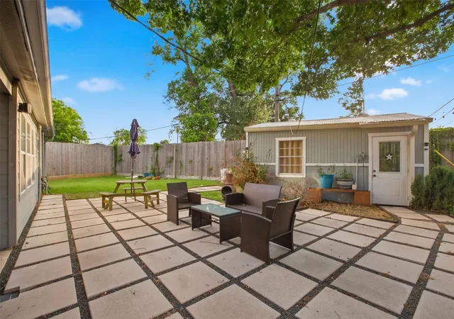 Photo 2 of Sale Pending at 3019 Stally St, Houston, TX 77092 | MLS# 66323960 | Listing updated on 2026-09-06