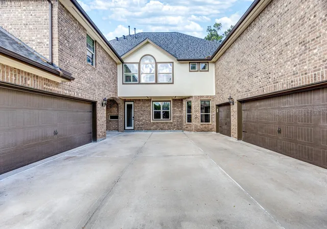 Photo 3 of Sale Pending at 13803 Oak Fair Bnd, Cypress, TX 77429 | MLS# 56051743 | Listing updated on 2026-09-18