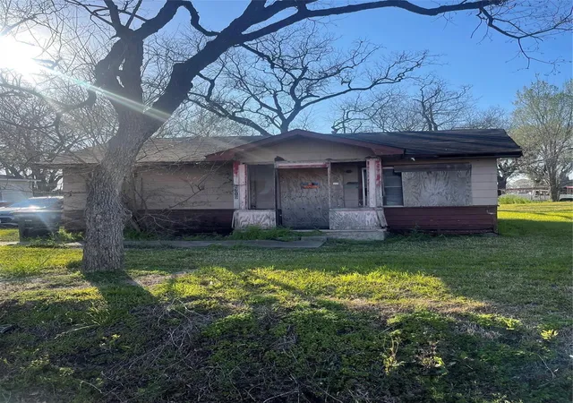 Photo 2 of Land for sale at 6710 New York St, Houston, TX 77021 | MLS# 96274733 | Listing updated on 2026-08-27