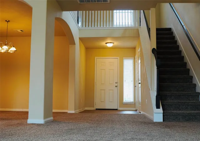 2nd image of 10810 Sun River Falls Dr, Humble, TX 77396 | MLS# 90646490