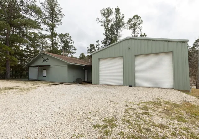 16th image of 861 State Hwy 19, Huntsville, TX 77320 | MLS# 28163171