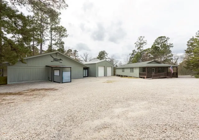 1st image of 861 State Hwy 19, Huntsville, TX 77320 | MLS# 28163171