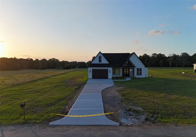 Homes for sale in New Waverly, TX | 93 Long Horn Loop, New Waverly, TX 77358 | MLS# 72993756