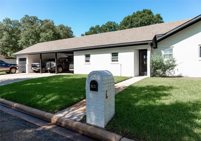 5th image of 503 Maxine, East Bernard, TX 77435 | MLS# 10218696