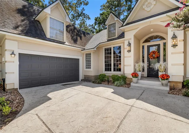 Photo 2 of Single family home for sale at 145 W Shore Dr, Montgomery, TX 77356 | MLS# 59531509 | Listing updated on 2026-08-25