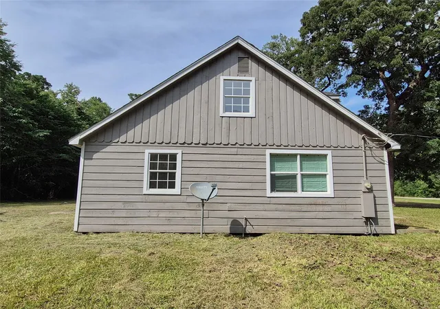 2nd image of 236 Sundance Trl, Livingston, TX 77351 | MLS# 90022833