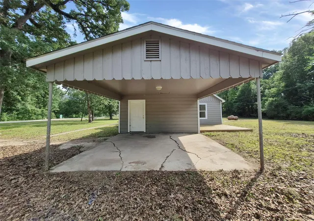 4th image of 236 Sundance Trl, Livingston, TX 77351 | MLS# 90022833