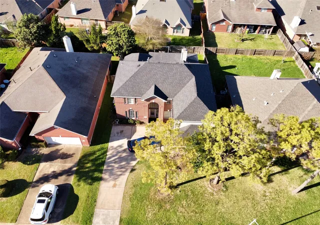 Photo 2 of Single family home for sale at 14802 Belterraza Dr, Houston, TX 77083 | MLS# 93426792 | Listing updated on 2026-09-17