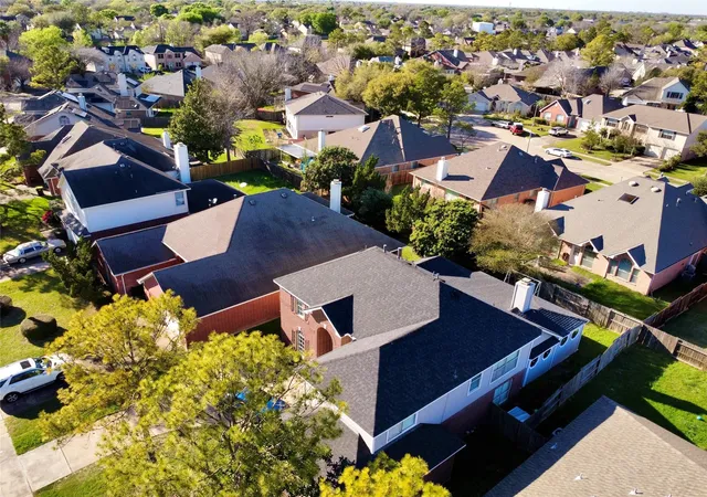 Photo 3 of Single family home for sale at 14802 Belterraza Dr, Houston, TX 77083 | MLS# 93426792 | Listing updated on 2026-09-17