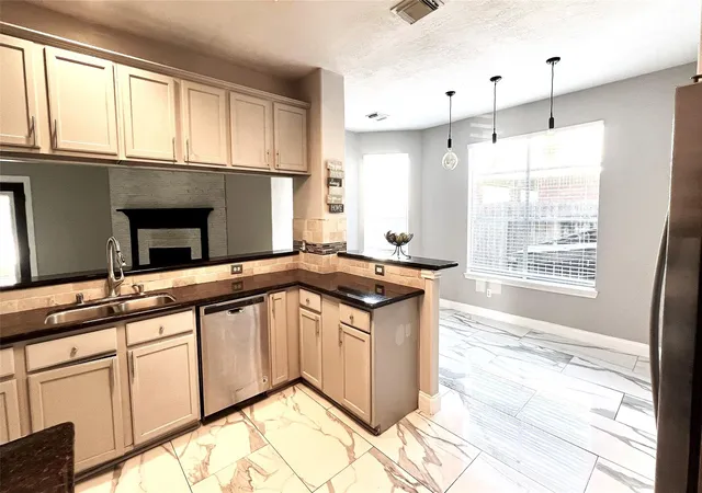Photo 4 of Single family home for sale at 14802 Belterraza Dr, Houston, TX 77083 | MLS# 93426792 | Listing updated on 2026-09-17