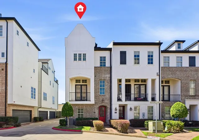 1st image of 2027 Fannin Sta, Houston, TX 77045 | MLS# 69330413