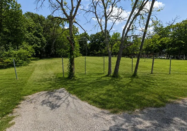 Photo 2 of Land for sale at 9150 Simmons St, Houston, TX 77093 | MLS# 7532068 | Listing updated on 2026-08-13