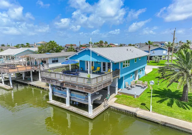 Homes for sale in Jamaica Beach, TX | 16613 Flamingo Wy, Jamaica Beach, TX 77554 | MLS# 33404826