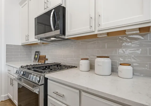 5th image of 5405 Nolda St, Houston, TX 77007 | MLS# 51758237