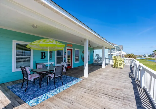 Photo 4 of Single family home for sale at 3174 Sea Castle Dr, Port Bolivar, TX 77650 | MLS# 79014230 | Listing updated on 2026-09-18