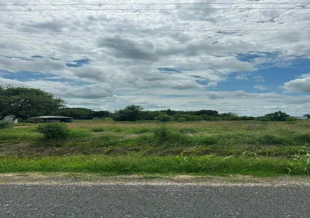 2nd image of 000 Cr 453, El Campo, TX 77437 | MLS# 83535850