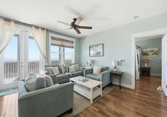 Listing Photo 5 - Condo for sale in building located at 4221 Grassy Pointe Dr, Galveston, TX 77554 - Unit #202